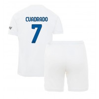 Camisa de time de futebol Inter Milan Juan Cuadrado #7 Replicas 2º Equipamento Infantil 2023-24 Manga Curta (+ Calças curtas)